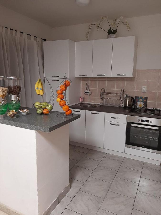 Holiday Home Ivano コレニツァ エクステリア 写真